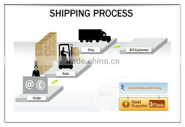 2013 Spike Rivet Punk Necklace with Rhinestone-N330036