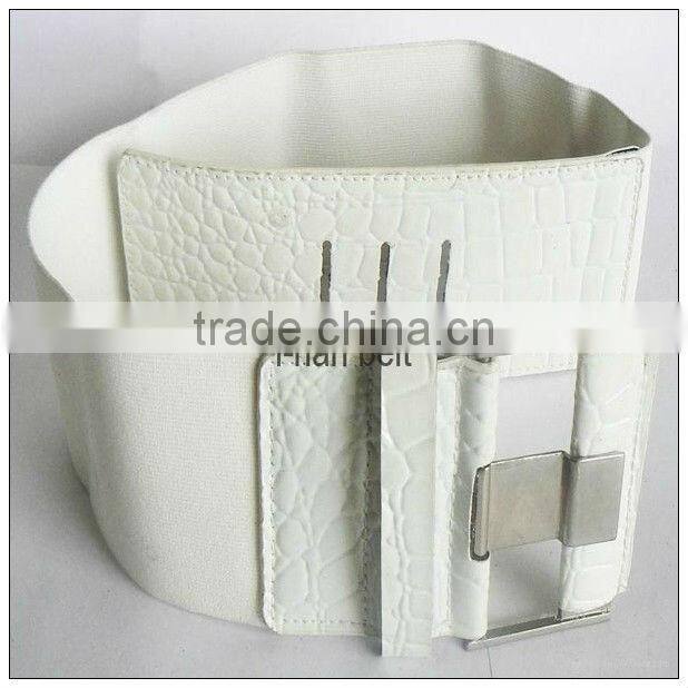 Embroidered elastic metal belt for fillibeg