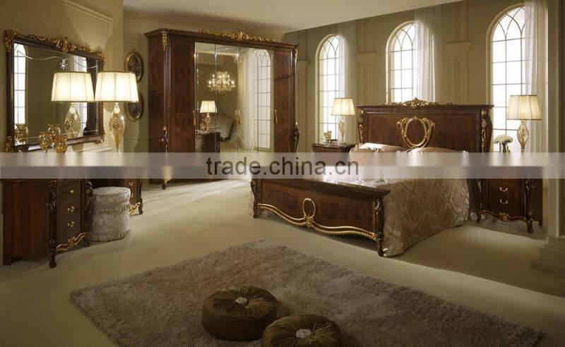 Traditional Italian Wooden Hand Made Five Drawer Chest With Matching Mirror (MOQ=1 SET)