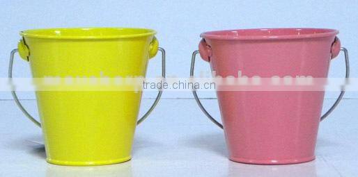 Bucket (Red), MSO-036