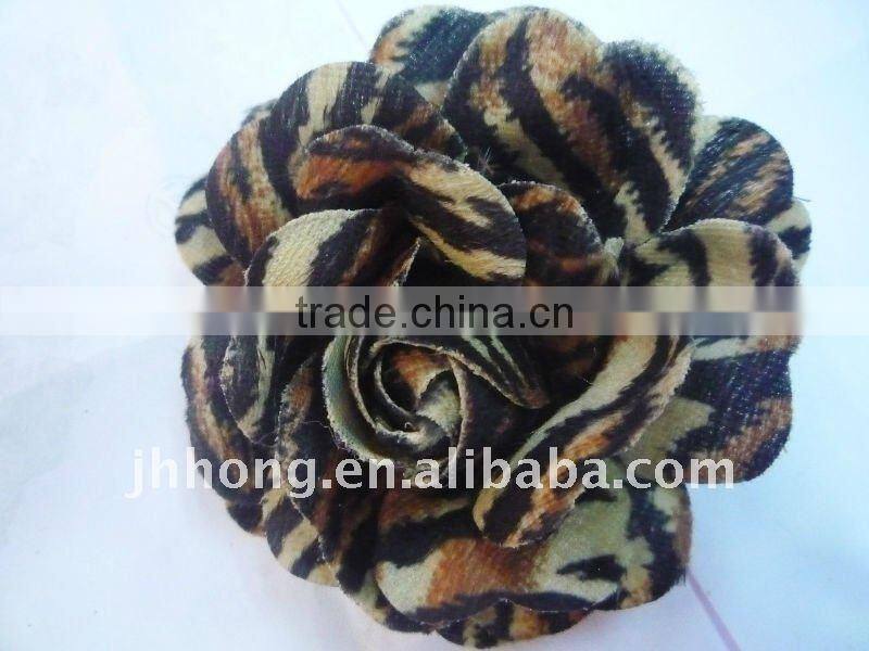 3.5" leopard rose flower hair flower