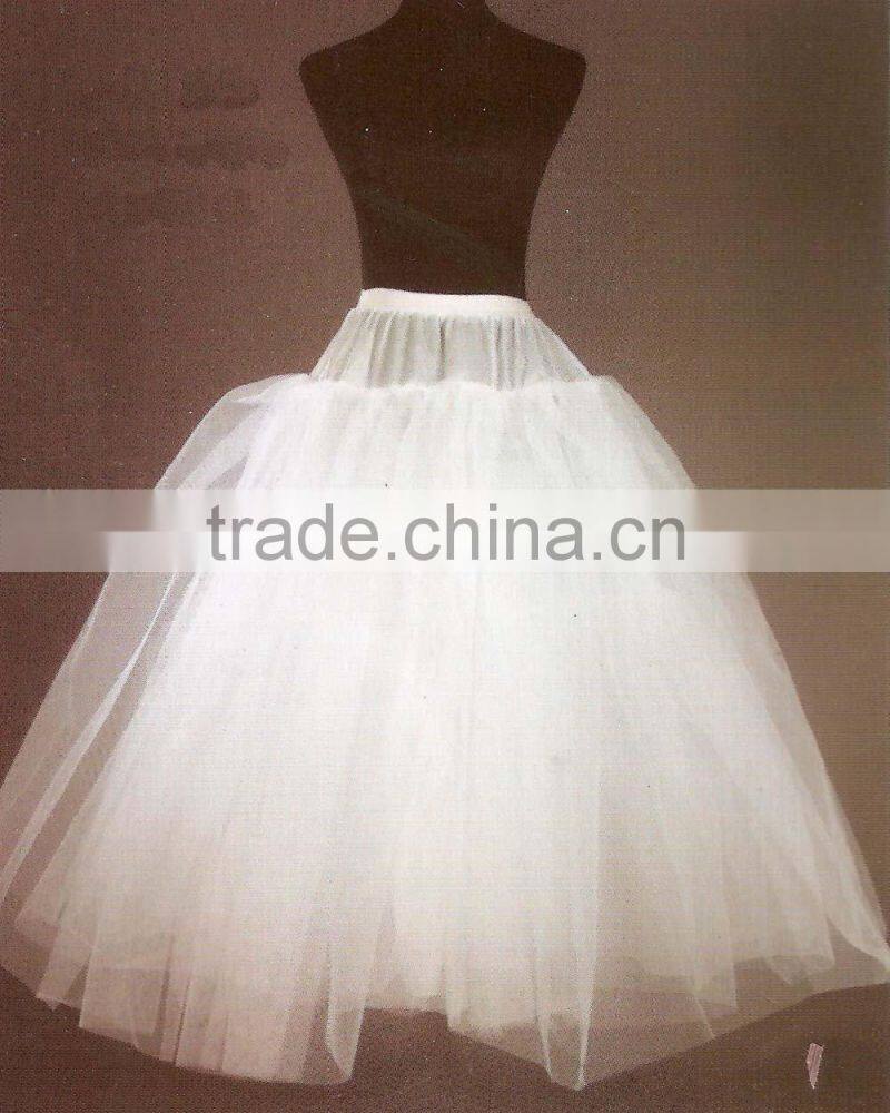petticoat,crinolines,hoops.