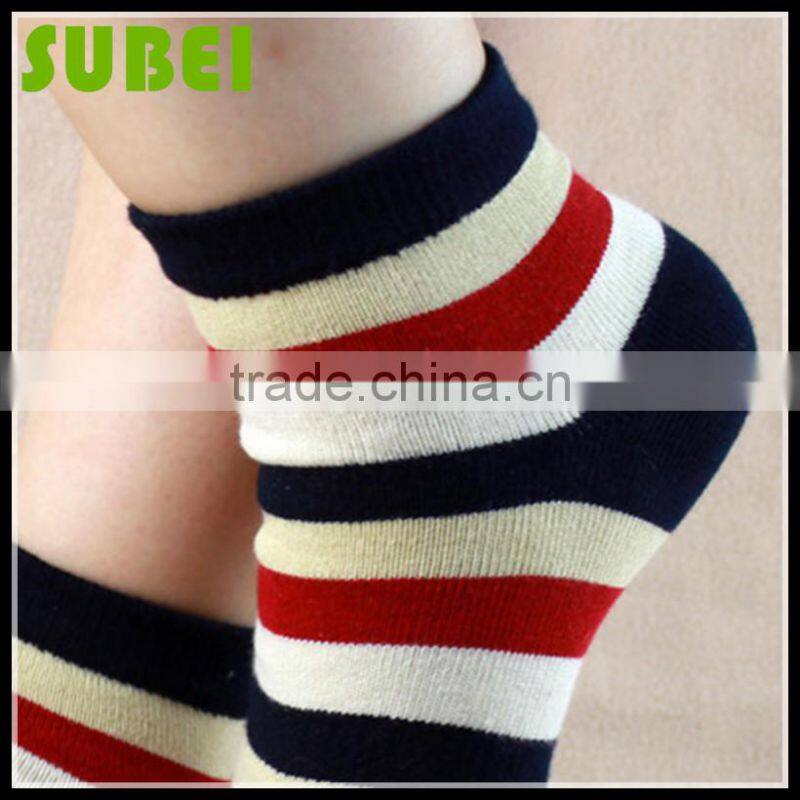 2015 High quality thin summer fashion female five fingers socks,Pure cotton breathable and Anti-Bacterial toe scoks