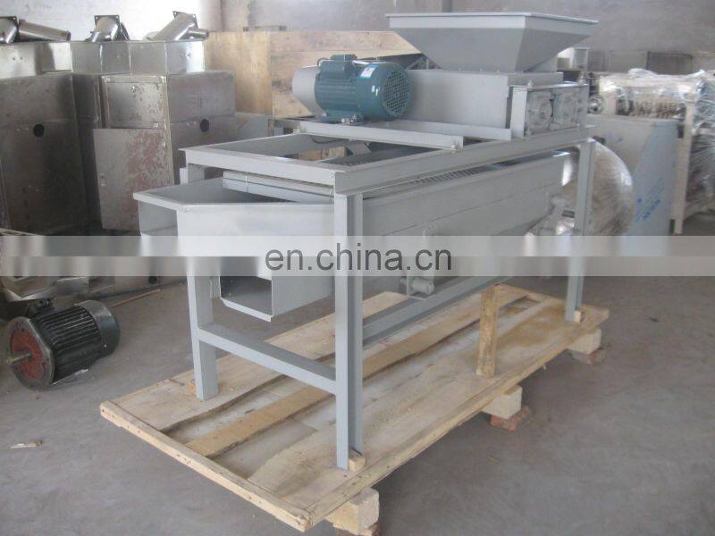 high efficiency Palm shell removing machine price 008613673697037