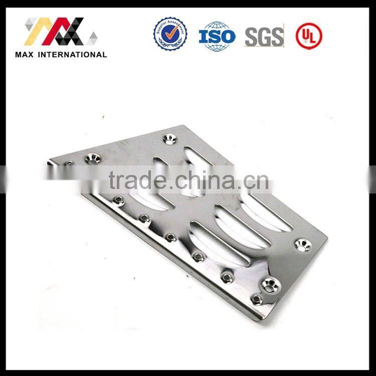 Truck Cab Parts Step Antiskid Plate WG166424502 Left
