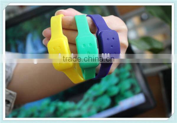 Silicone Mosquito Repellent Bracelet indoor outdoor Insect repellent