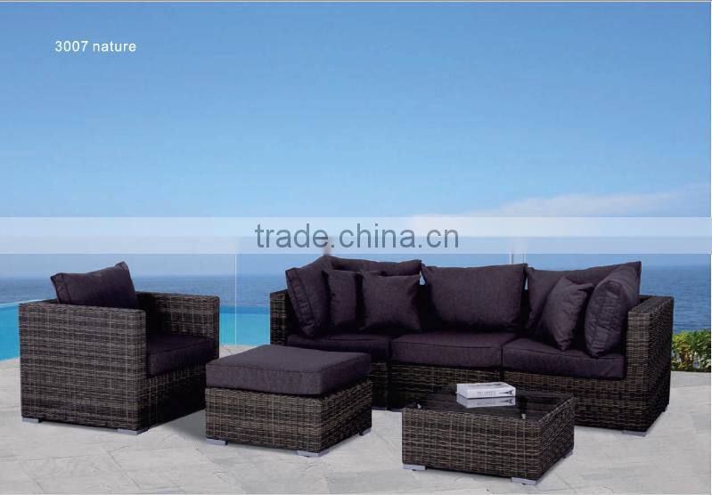 2016 New model style new design use hotel garden rattan sofa set