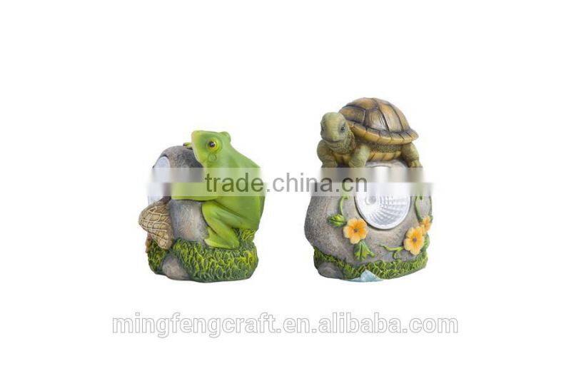 Resin hedgehog animal solar light statues
