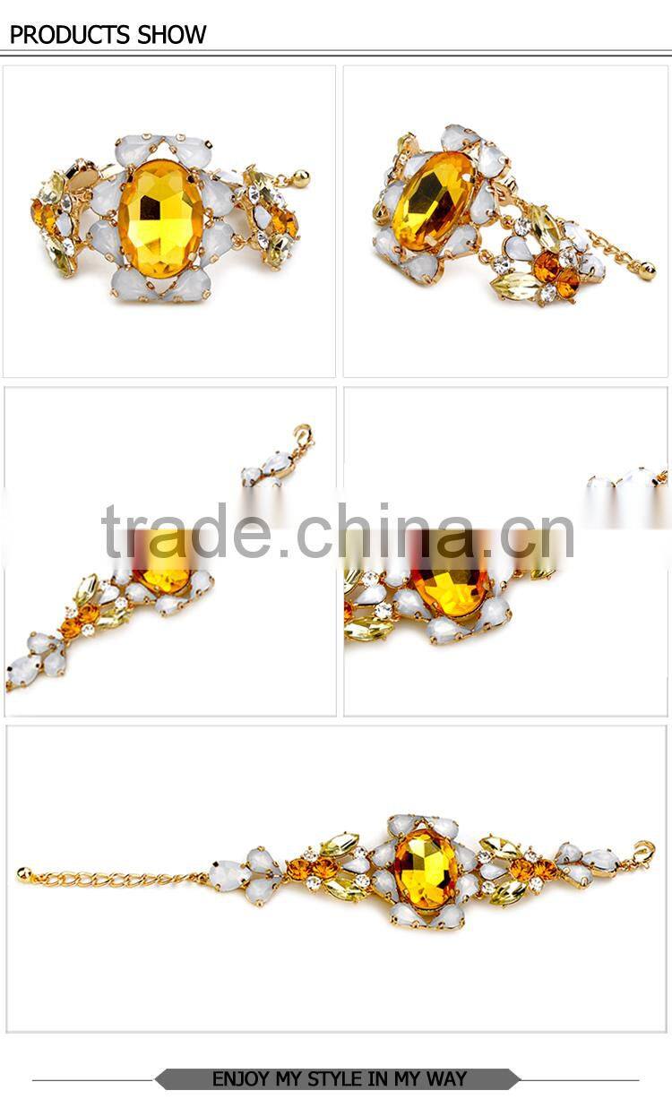 2016 New design yellow rhinestone bees shape chain bracelet for elegant women wholesale