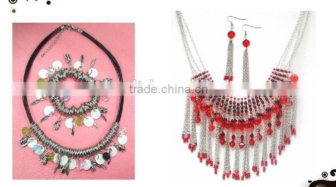 vintage finishes metal peacock with feather and acrylic stone necklace, EN71, CPSIA, REACH, RoHS compliance <DXCA7854>