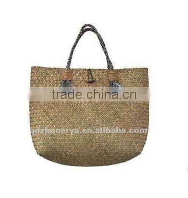 Colorful sea grass handbag of pure straw in summer--1