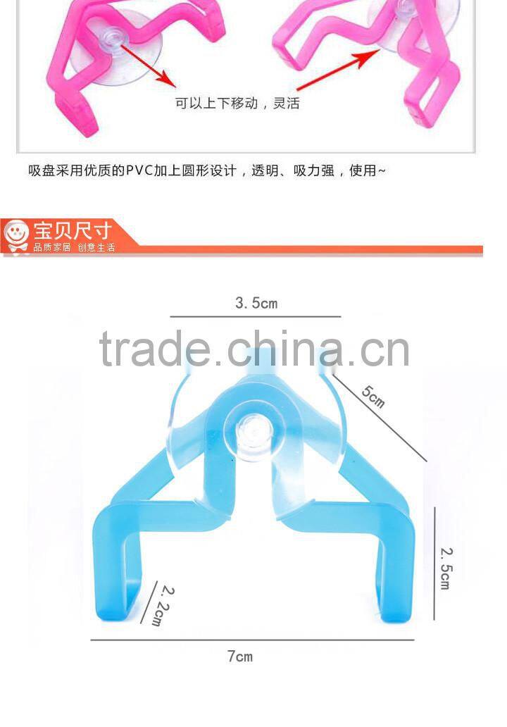 kitchen scouring pad holder rack suction hook hanger pegs