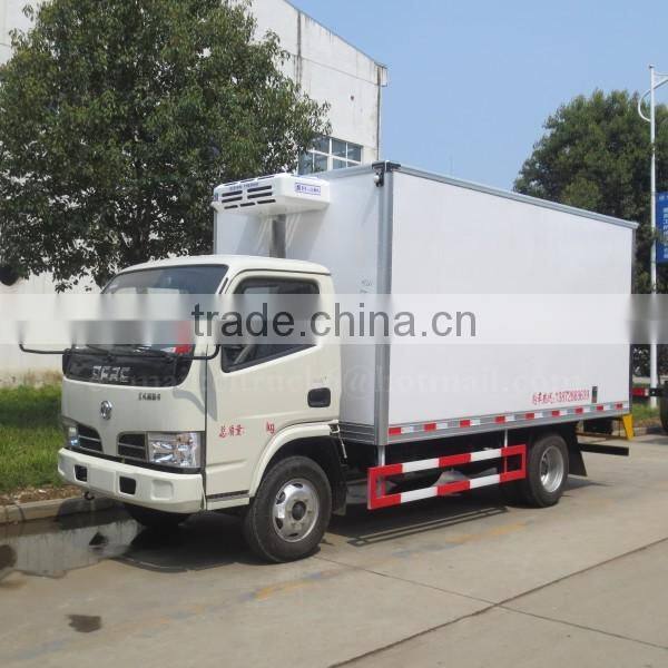 95hp DONGFENG 4*2 Chilled Goods Transport Truck 4 ton