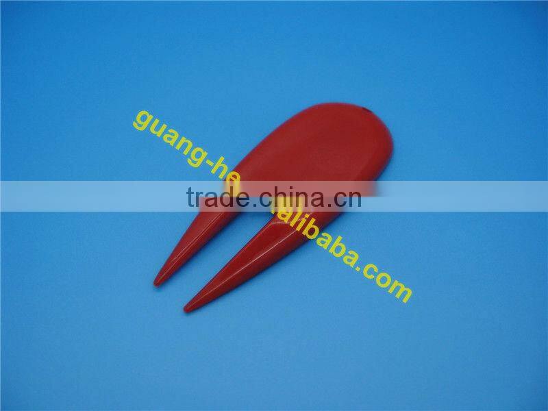 Glossy sturdy 100% compostable environmental PLA material plastic golf divot repair tool