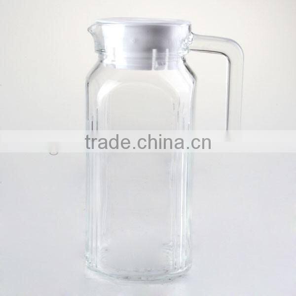 glass water caraf with handle
