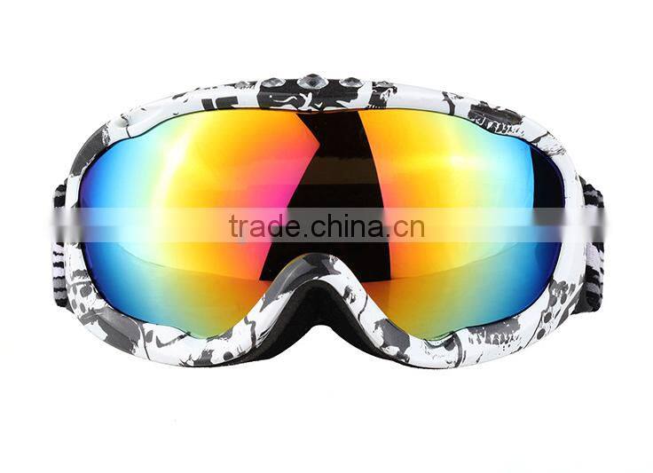 Ski and Mountain climbing goggles