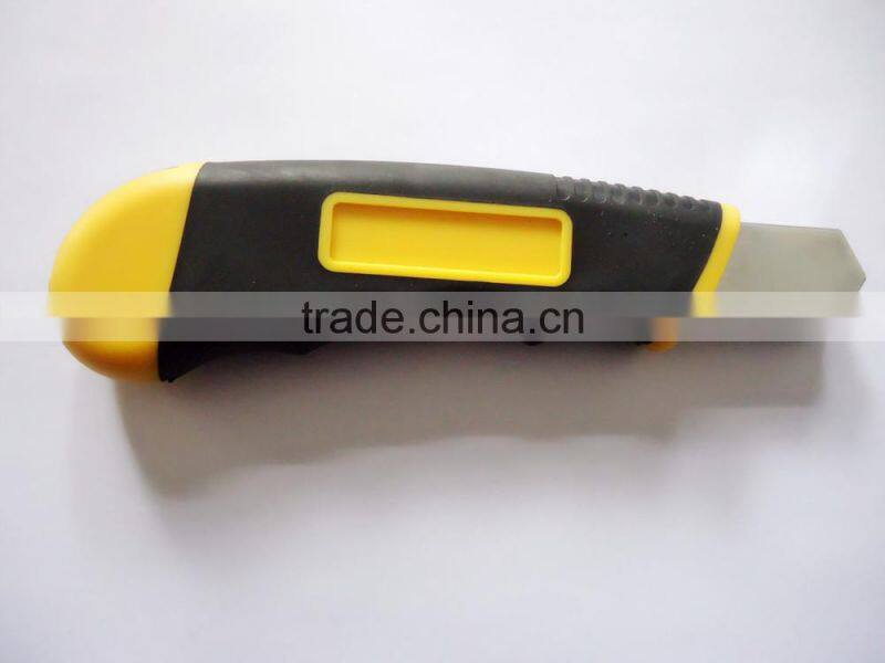 High quality Rubber grip Utility Knife with 8 pcs of spare blades