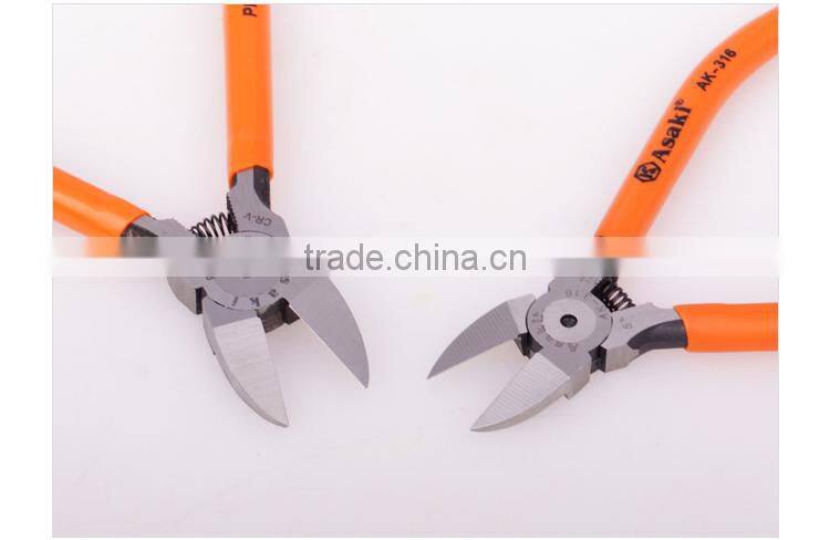 Plastic cutter pliers