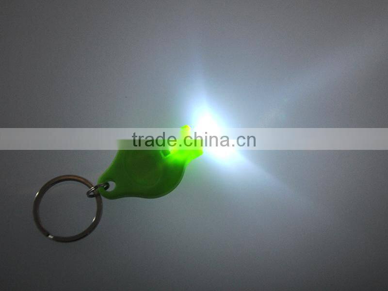 Plastic 40000mcd Mini LED Flashlight Keychain For Souvenirs And Gifts
