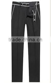 Fashionable Men 2-Button Trim Business Suit With Promotional Price