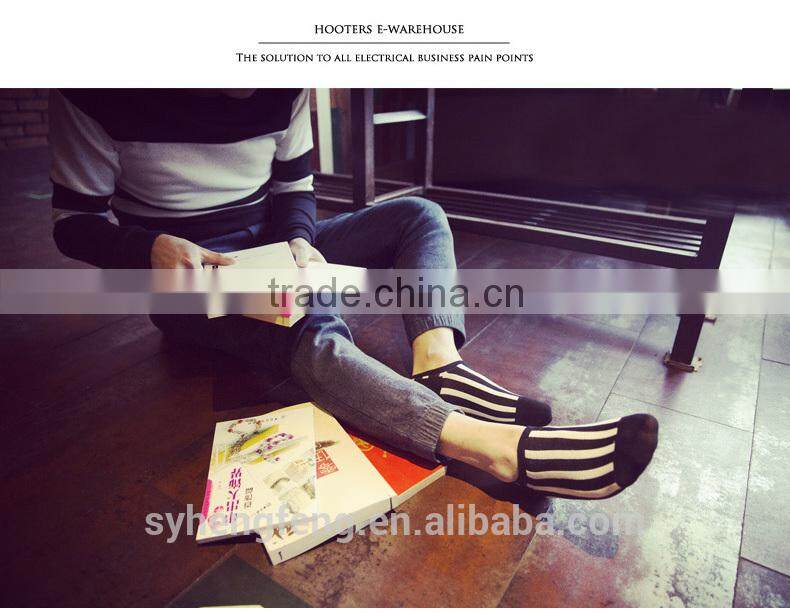 2015 hot style wholesale fashion man socks stripe socks