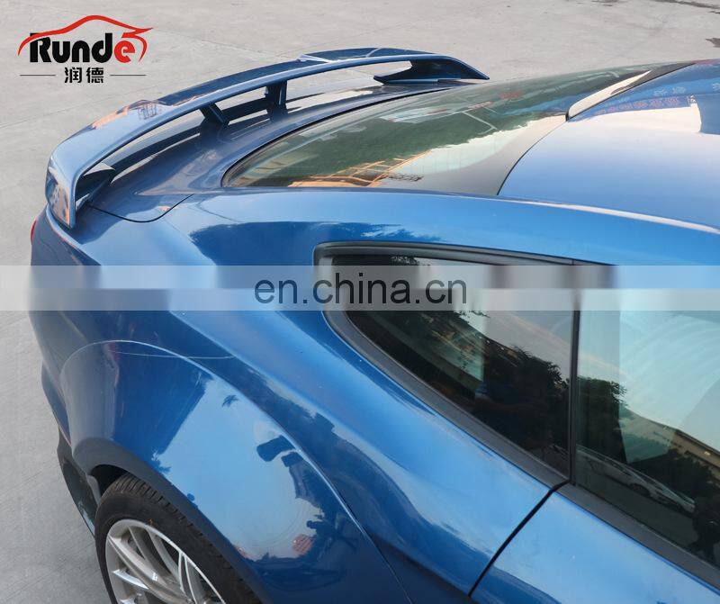 Runde High Quality Car Modification Carbon Fiber Or ABS Body Kit Parts Rear Spoiler Suitable For 15-20 Ford Mustang Spoiler