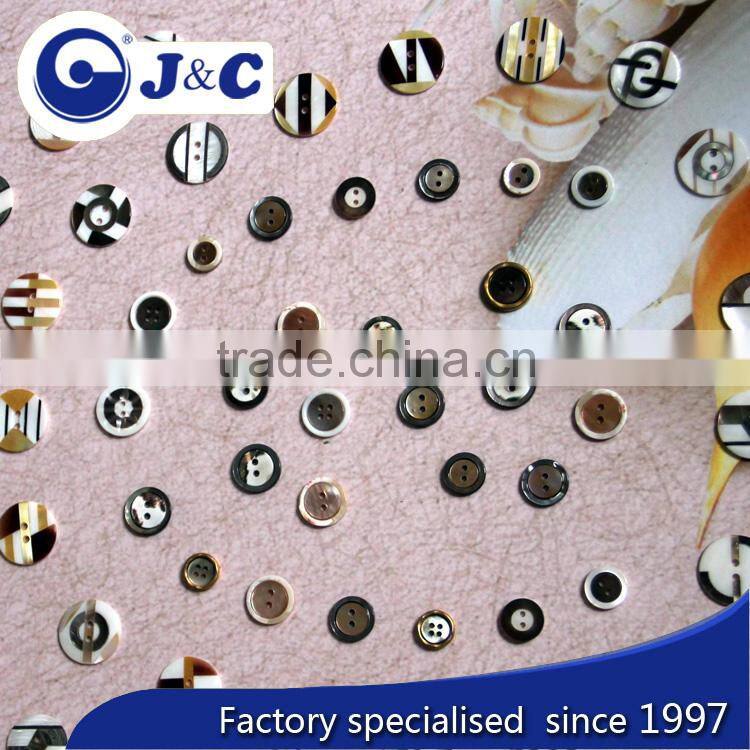 colourfull trocas shell button in stock