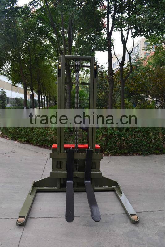 hand operated pallet stacker TBD
