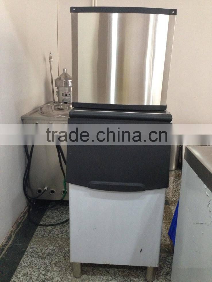 drinking shop using Automatic Cube ice making machine