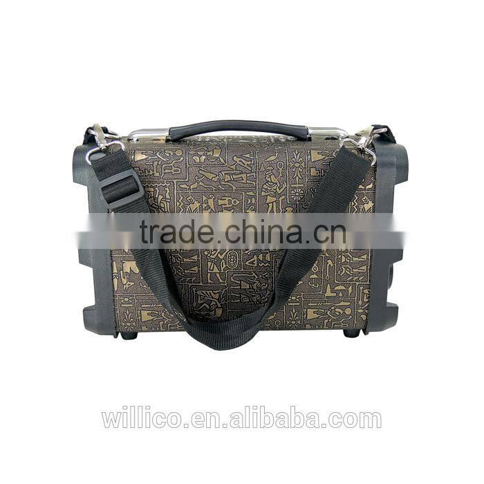 2016 hot sale portable mini speaker with handle