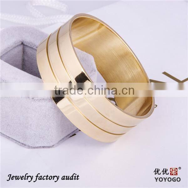 2014 Latest Stainless Steel Simple Alloy Wide Bracelet