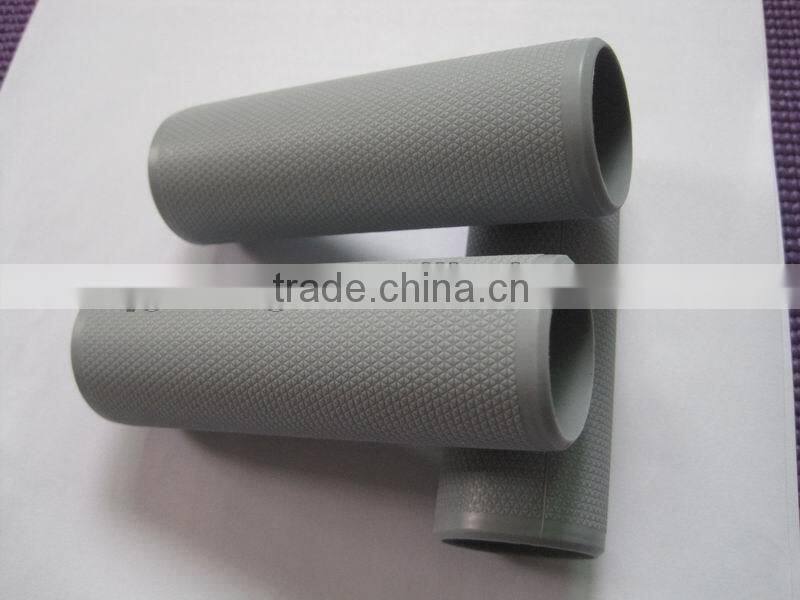Silicone rubber handgrip