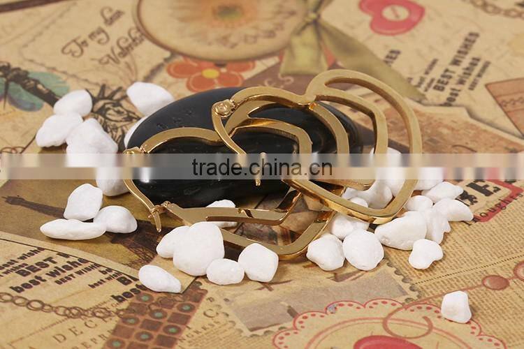 18 k gold plated magnetic stainless steel heart shaped huggie earrings for bride