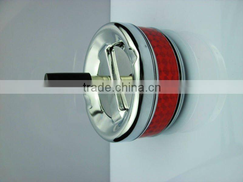 Leather cover metal round ashtray