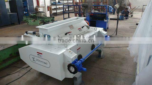 CE/GOST certificate SSLG Series triple roller feed pellet crusher