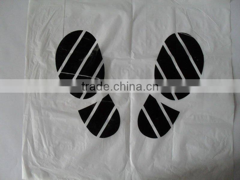 Popular disposable anti-slip plastic foot mats for cars