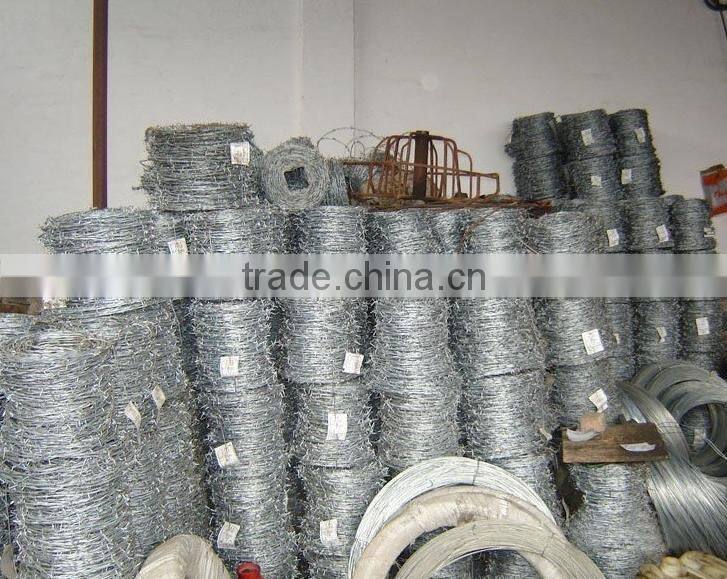 Double Twisted Barbed Wire (factory)