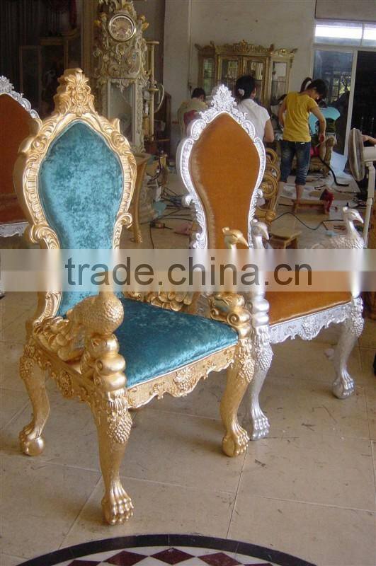 Luxury wooden living room armchair with hand carving peacock shape arms