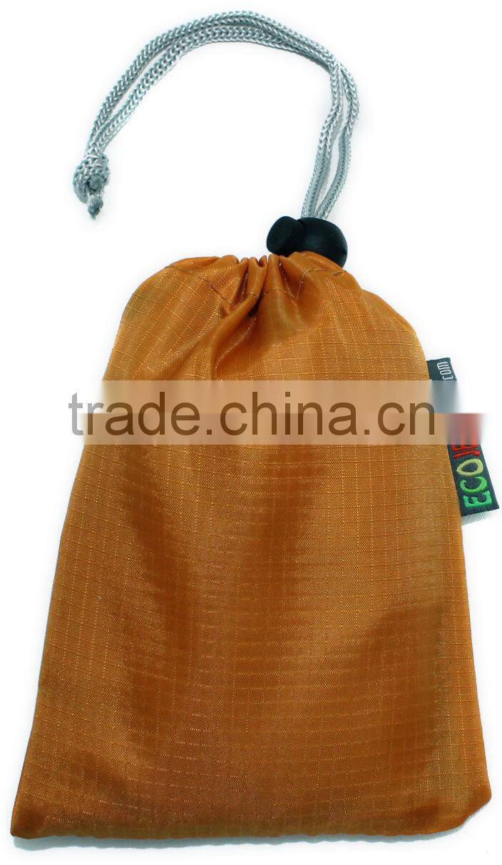 NEW Eco Friendly Ripstop Nylon Foldable Reusable Bag Grocery Shopping Tote Bag with velcro on the top of the handles