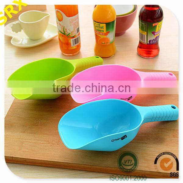 Make your own mini ice scoops, OEM plastic candy scoops, min plastic ice scoops manufacturer
