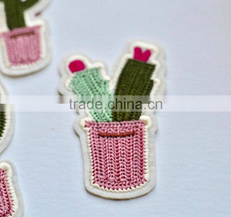 Custom high quality cactus embroidered patch for clothes embroidery patch made in china choose size/color