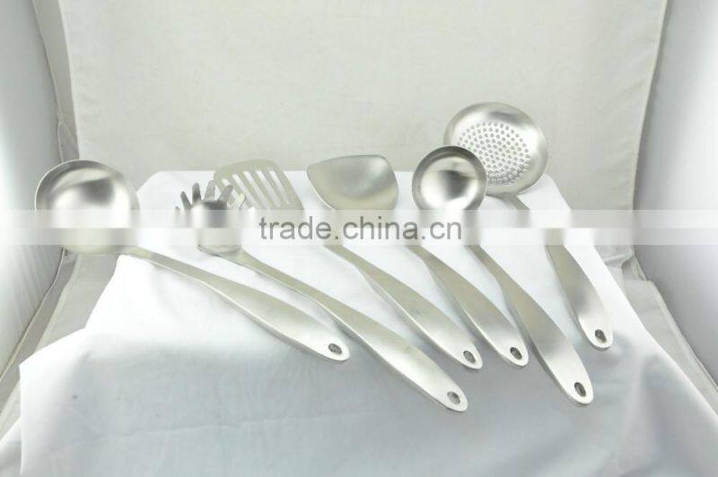 2016 Promotion Nylon Black Kitchen Set/Silicone Kitchen /Kitchen Utensil Set