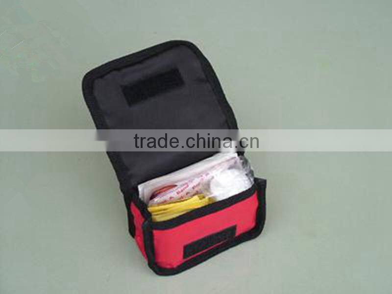 MK-FK25 Wholesale Blue Nylon Medical Waterproof Mini First aid Kit Bag with Accessories First Aid Box Emergency First Aid Kit