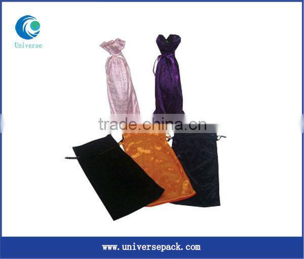 customized velvet wine pouch