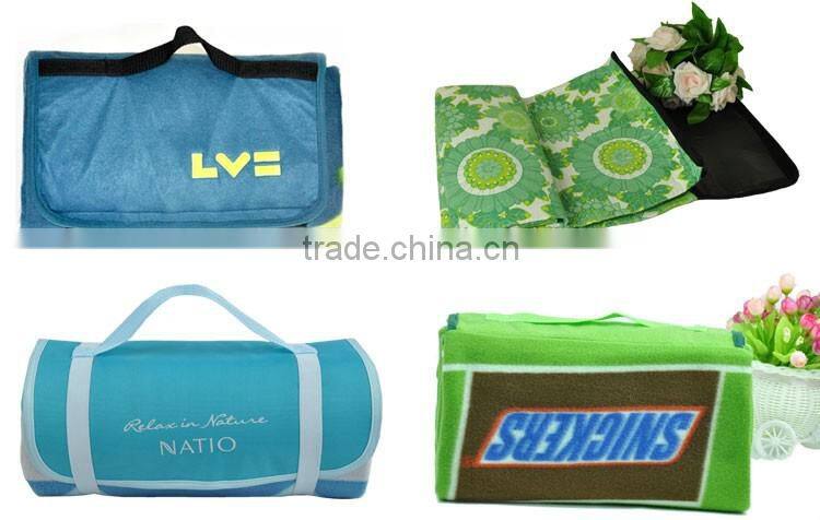 Outdoor Portable Custom Picnic Coral Fleece Camping Blanket