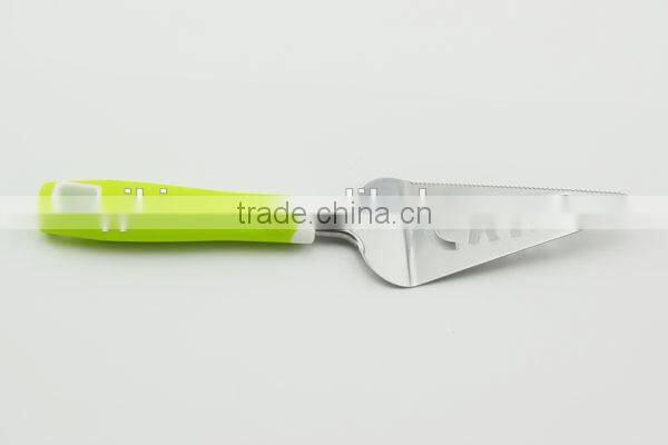 The latest design letters cake shovel with sawtooth stainless steel