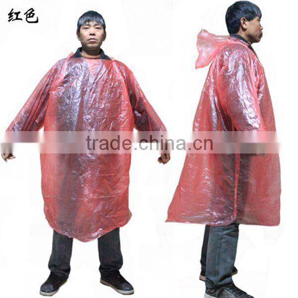 PE disposable raincoat/cheap price PE raincoat/one time use PE raincoat