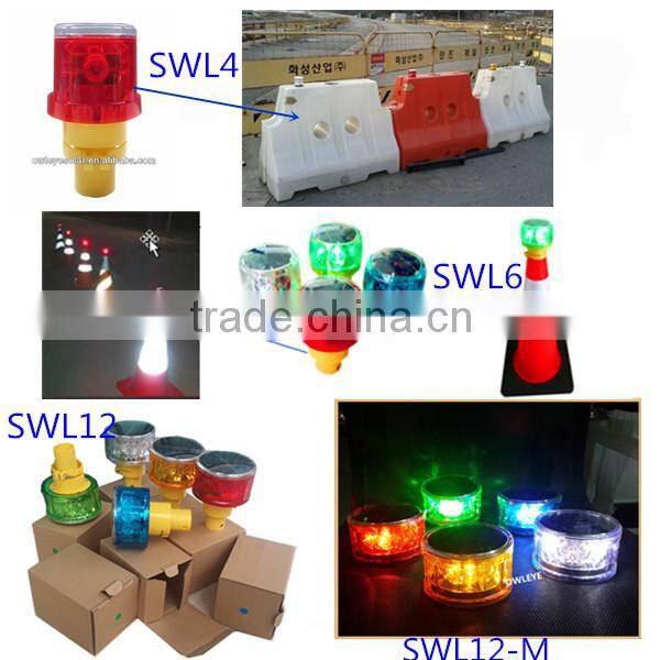 LED solar powered temporary road light used on guardrail
