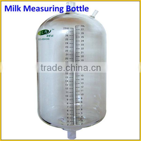 Ideal Milk Measuring Jar or Glass Milk Bottle Milking System