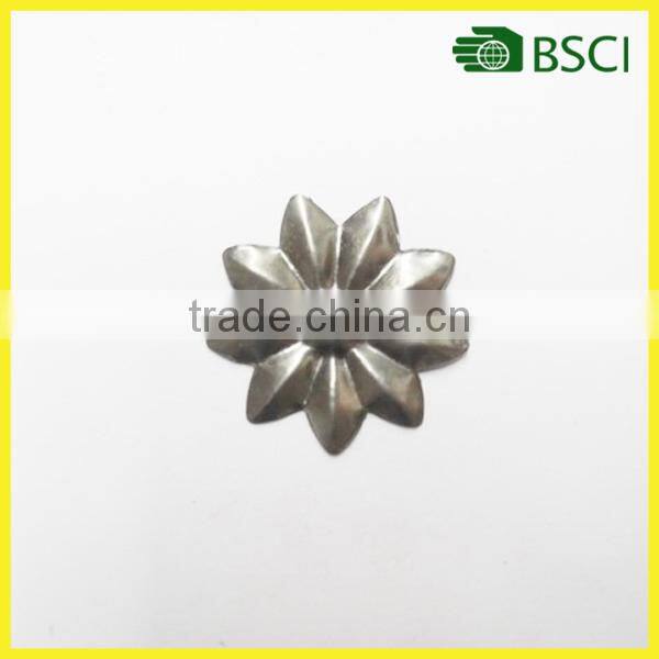 YS15B088 flower sheet metal part for garden decoration or garden pot
